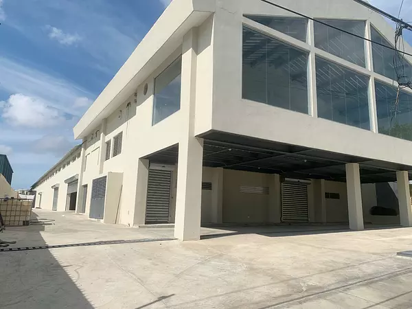oficinas y locales comerciales - Nave en alquiler 2800 metros 2
