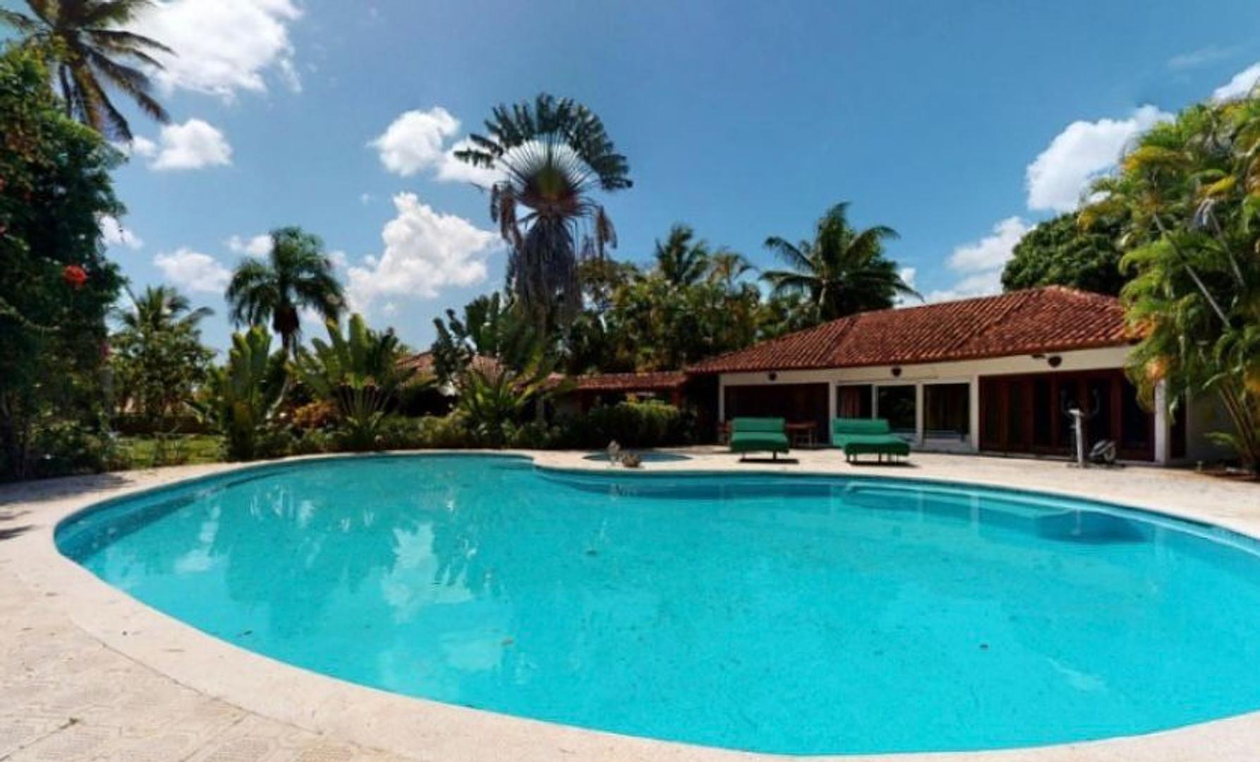 casas vacacionales y villas - Exquisita Villa En Casa De Campo 
Solo para clientes directos  0