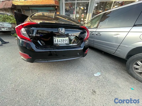 carros - Honda Civic touring 2017 3