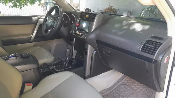 jeepetas y camionetas - Toyota land cruicer prado txl 2011 6