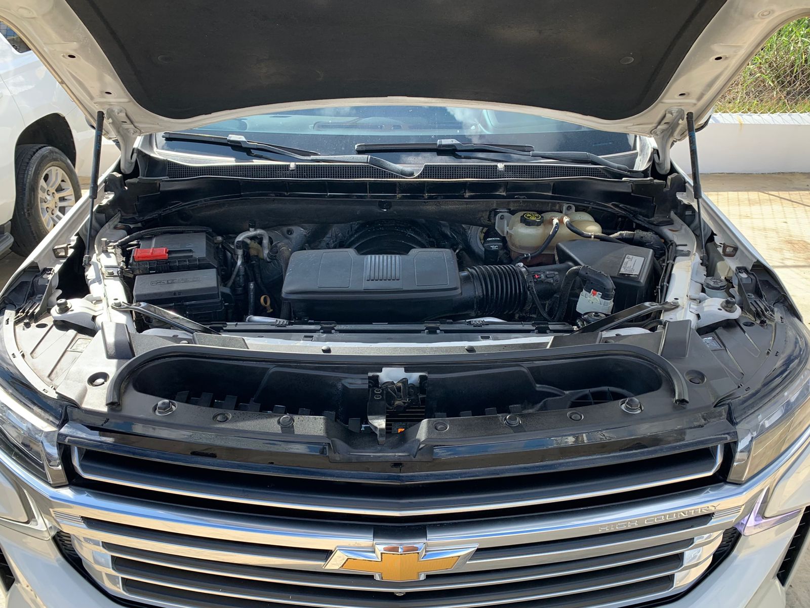 jeepetas y camionetas - Chevrolet Tahoe Highcountry 2021 3