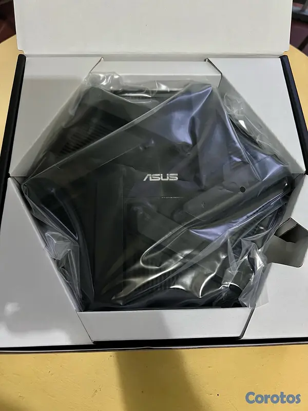 computadoras y laptops - Router/Repetidor Asus RT-AXE7800 Tri Band WiFi 6E 2