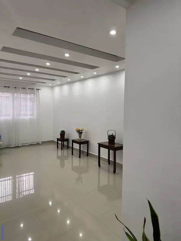 apartamentos - EXCELENTE APTO EN COLINAS DEL OESTE  2