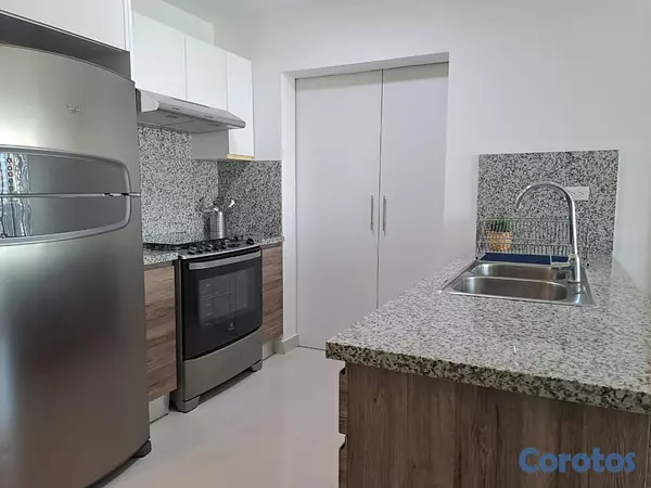 apartamentos - Alquiler amueblado próximo a BlueMall, Piantini 3