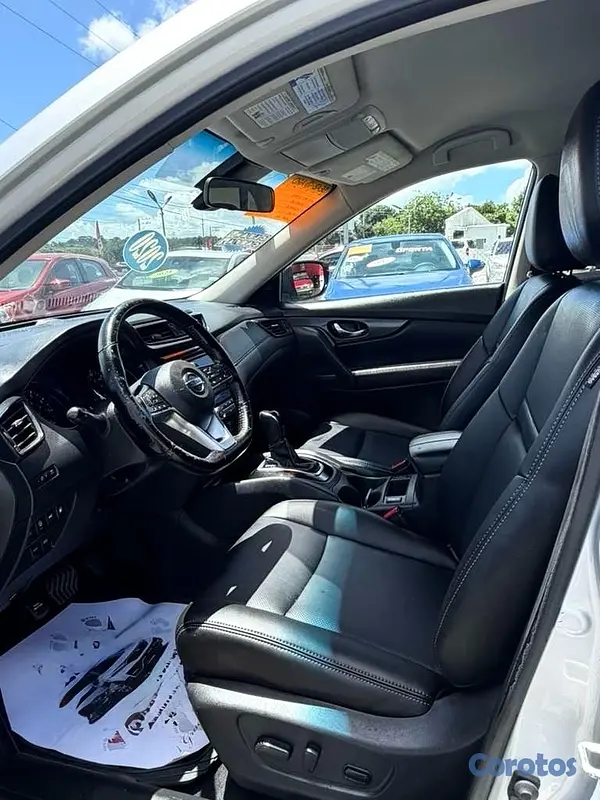 jeepetas y camionetas - Nissan Rogue 2020 
 8
