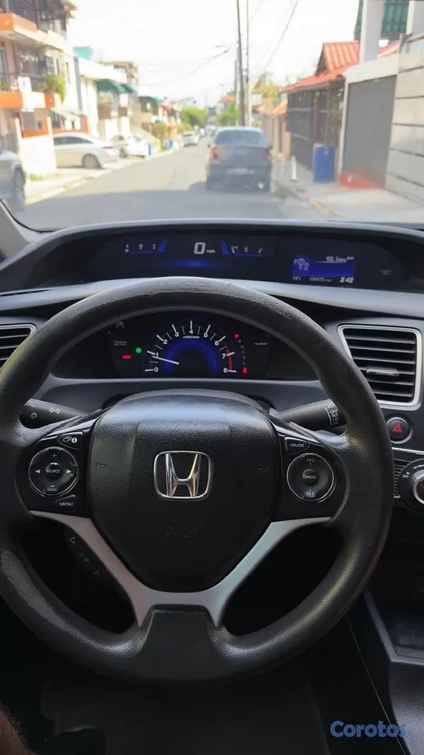 carros - Honda Civic 2015 10
