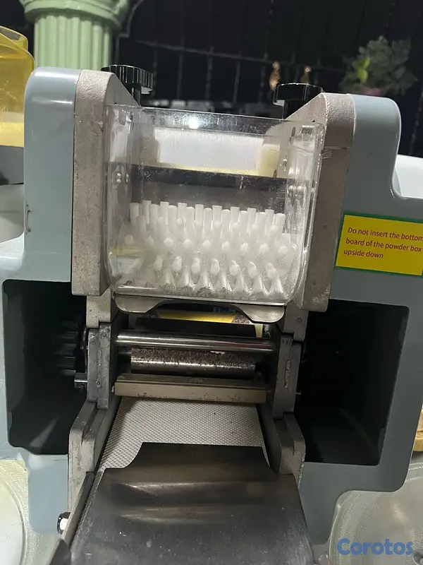 equipos profesionales - Máquina Automática para Empanadas y Dumplings 3