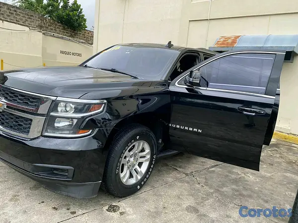 jeepetas y camionetas - chevolet suburban 2018 3