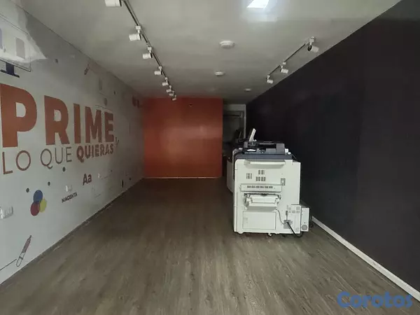 oficinas y locales comerciales - LOCAL COMERCIAL 3