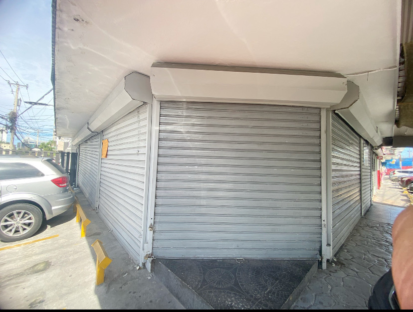 oficinas y locales comerciales - se alquila local  1
