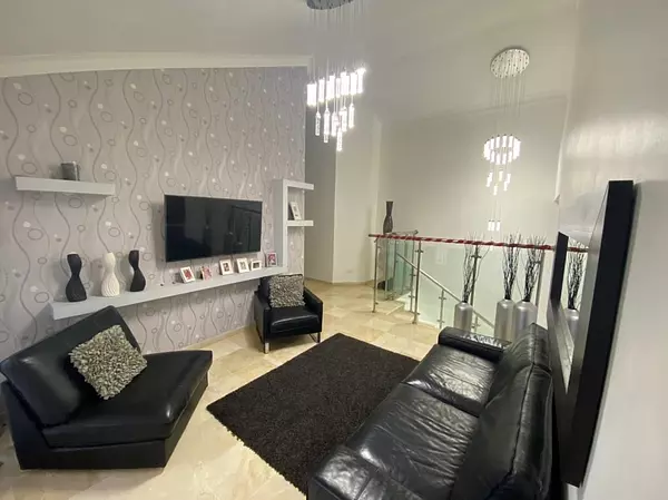 apartamentos - Se alquila apartamento amueblado en Av. Anacaona 3