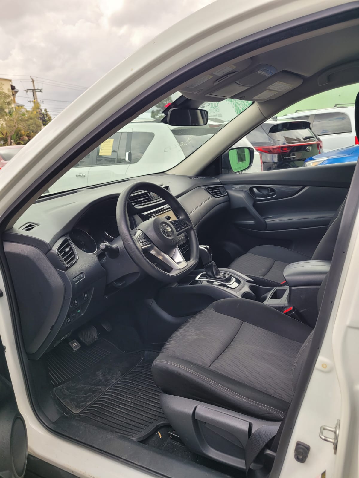 jeepetas y camionetas - Nissan Rogue S 2019 7