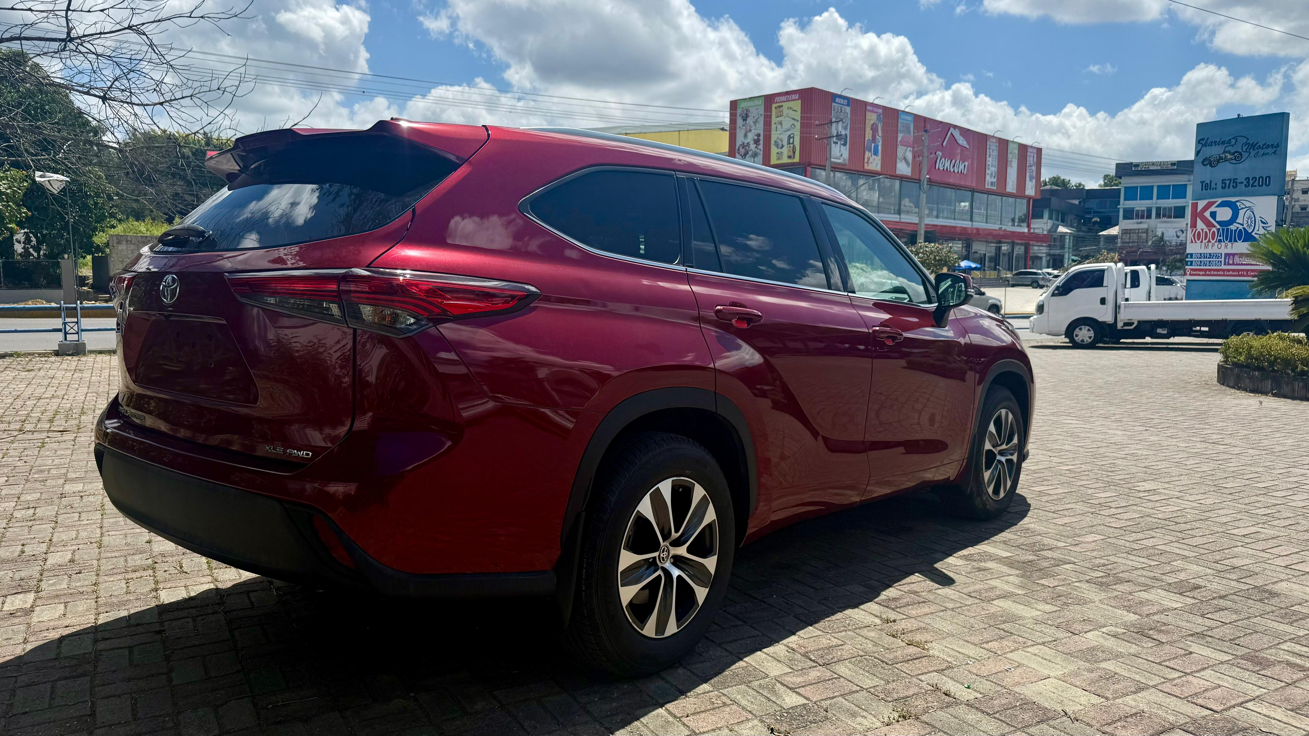 jeepetas y camionetas - Toyota higlander xle 2020 3