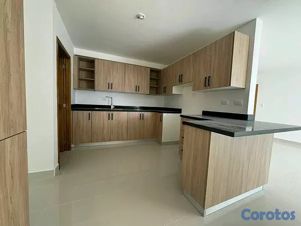 apartamentos - SE VENDE HERMOSO Y ESPACIOSO PRIMER NIVEL EN AVE. HISPANOAMERICANA, SANTIAGO 8
