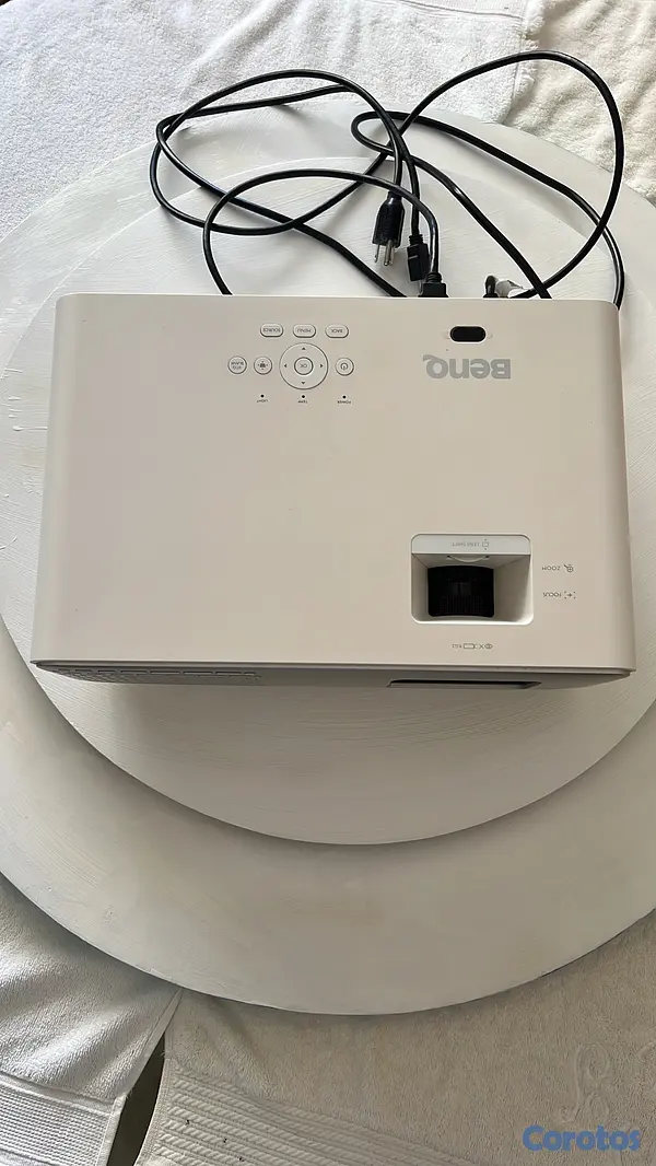 camaras y audio - Proyector para presentar proyectos, o ver películas en pantalla grande 2