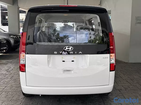 jeepetas y camionetas - Hyundai Staria 2026 2