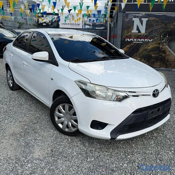 carros - TOYOTA YARIS 2017  8