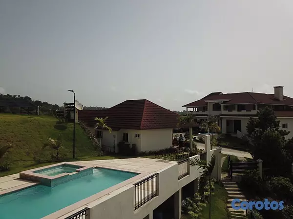 casas vacacionales y villas - Villa Mansion en Hatillo Jarabacoa 3