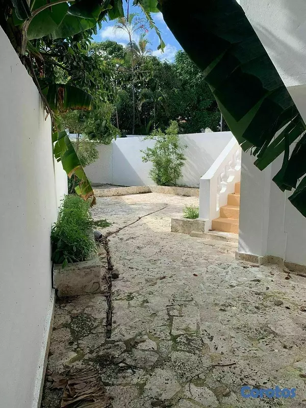 casas - Hermosa casa en cacicazgo 6