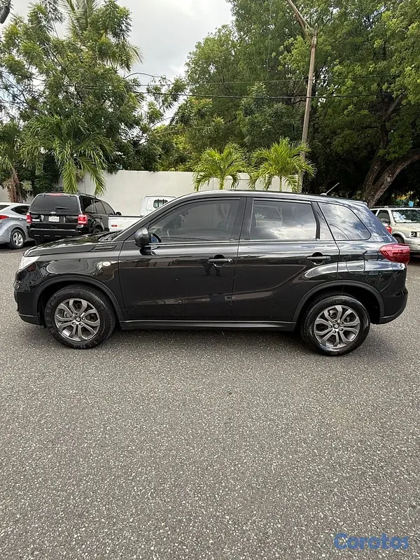 jeepetas y camionetas - Suzuki vitara gl 2022 7