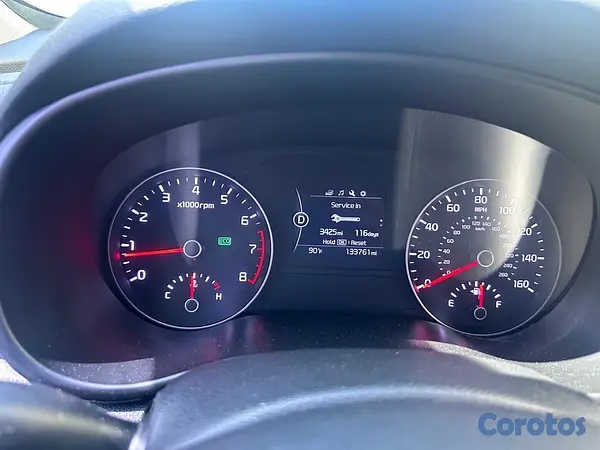 jeepetas y camionetas - KIA SPORTAGE LX 2019 AWD 8