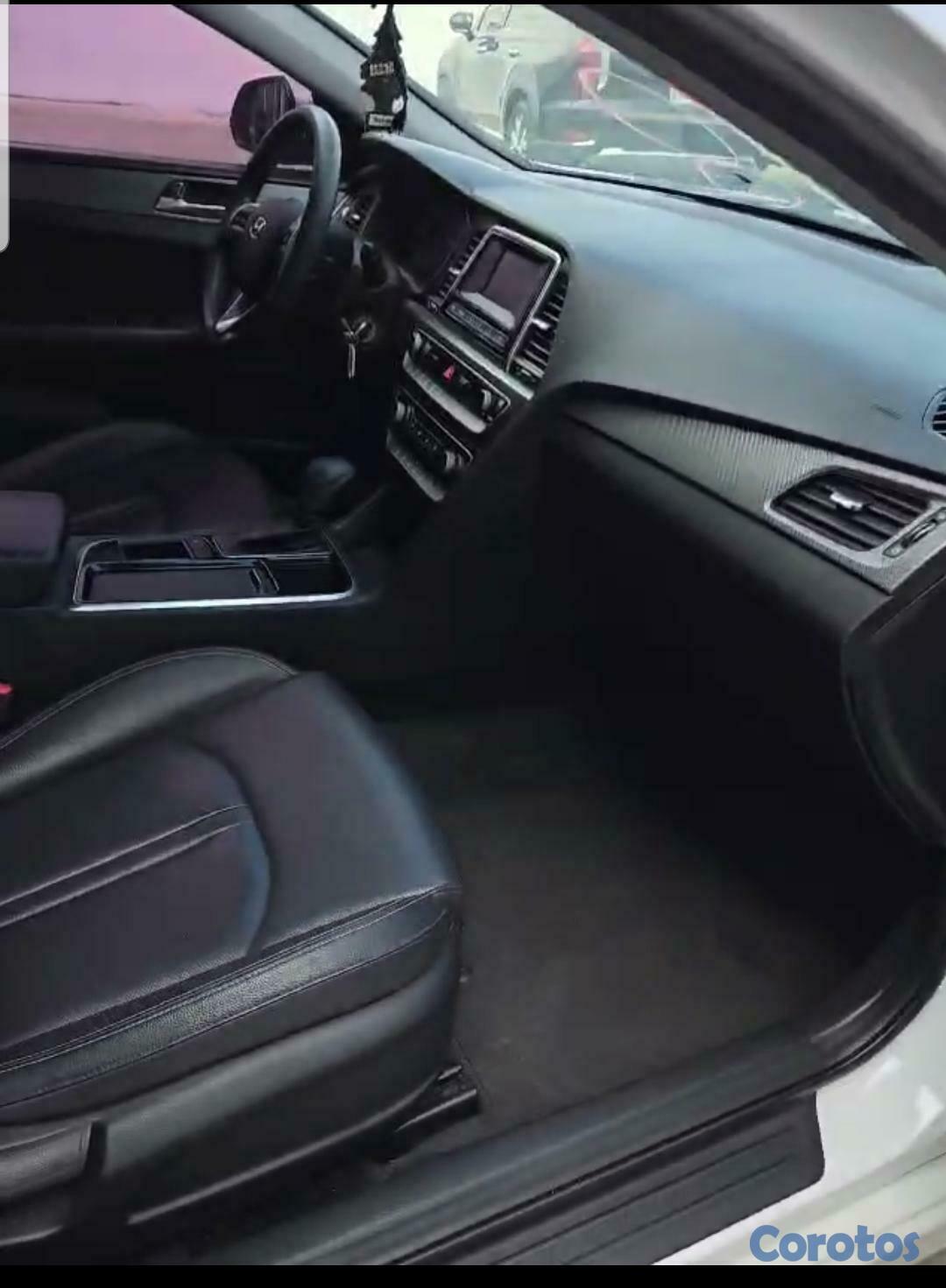 carros - HYUNDAI SONATA NEW RISE 2018 BLANCO 9