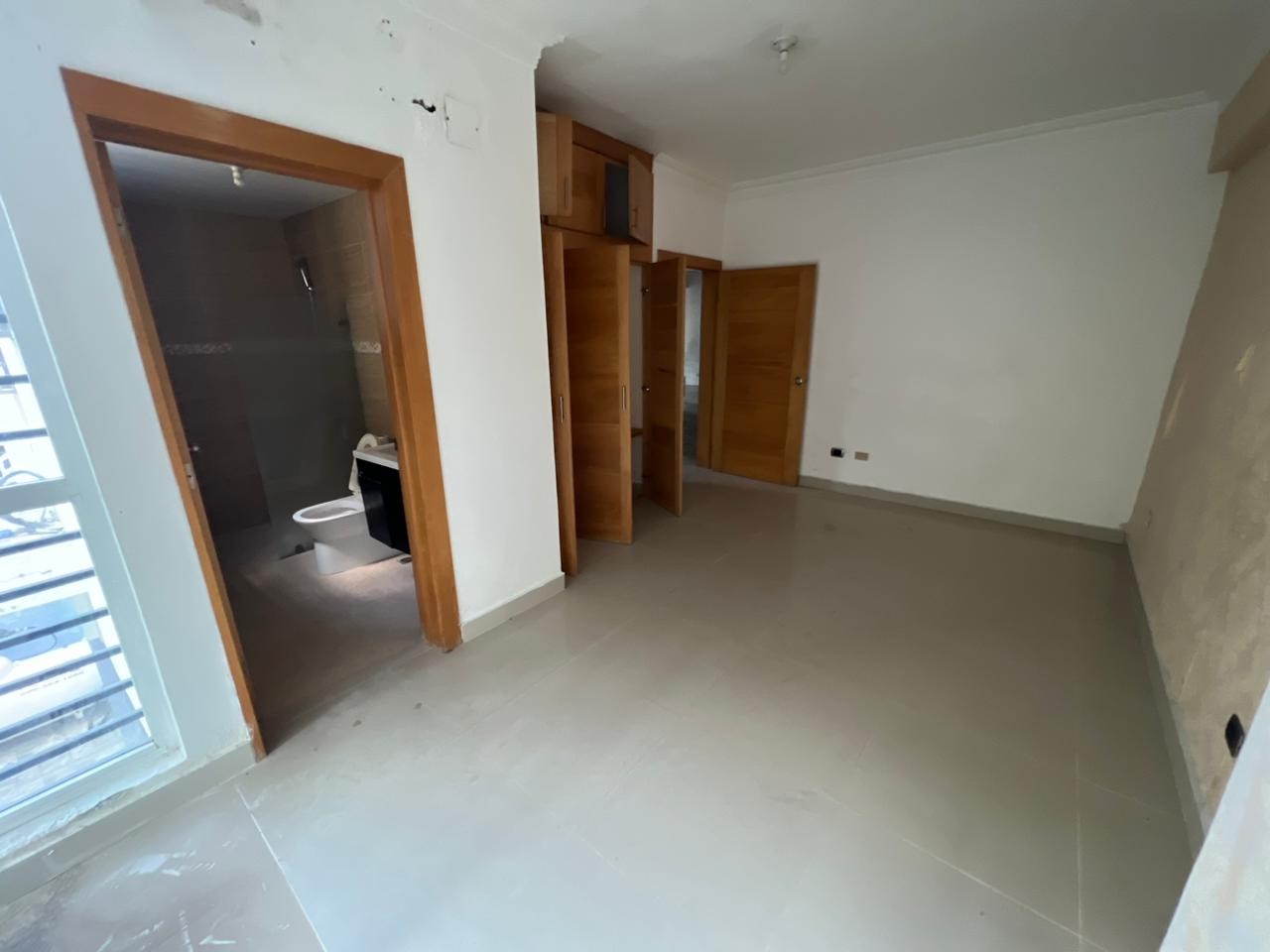 apartamentos - Se Alquila Apartamento en Gazcue D.N. Santo Domingo, justamente frente bella Art 3