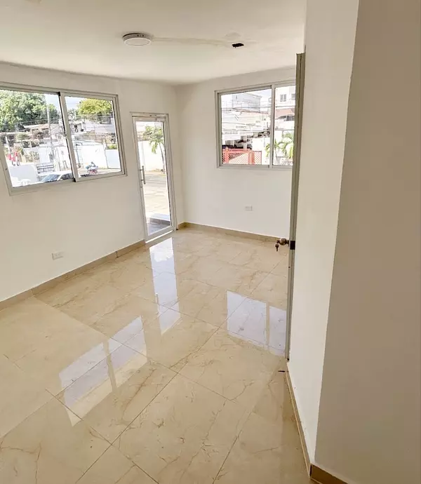 oficinas y locales comerciales - Propiedad comercial en Bella vista  2