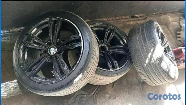 accesorios para vehiculos - Aros 20 usados en M5 2015  3