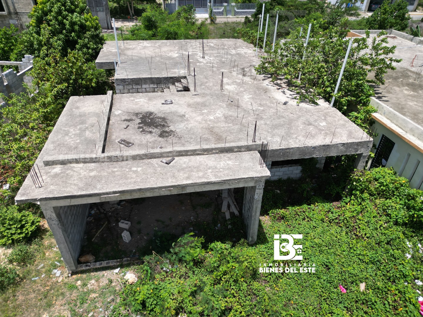casas - VENDO... Amplia Mejora Con Su Titulo en Residencial Naime Etapa Tres, San Pedro 