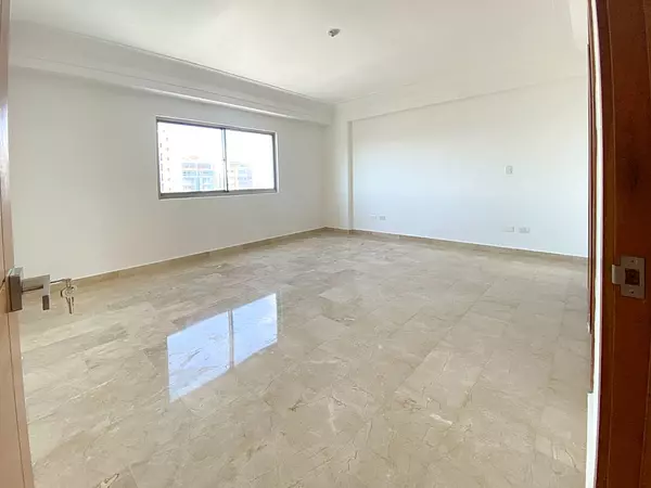 apartamentos - Tercer piso Urb. Real, Distrito Nacional  6