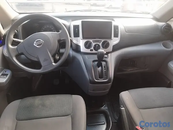 jeepetas y camionetas - 2018 Nissan NV200 5