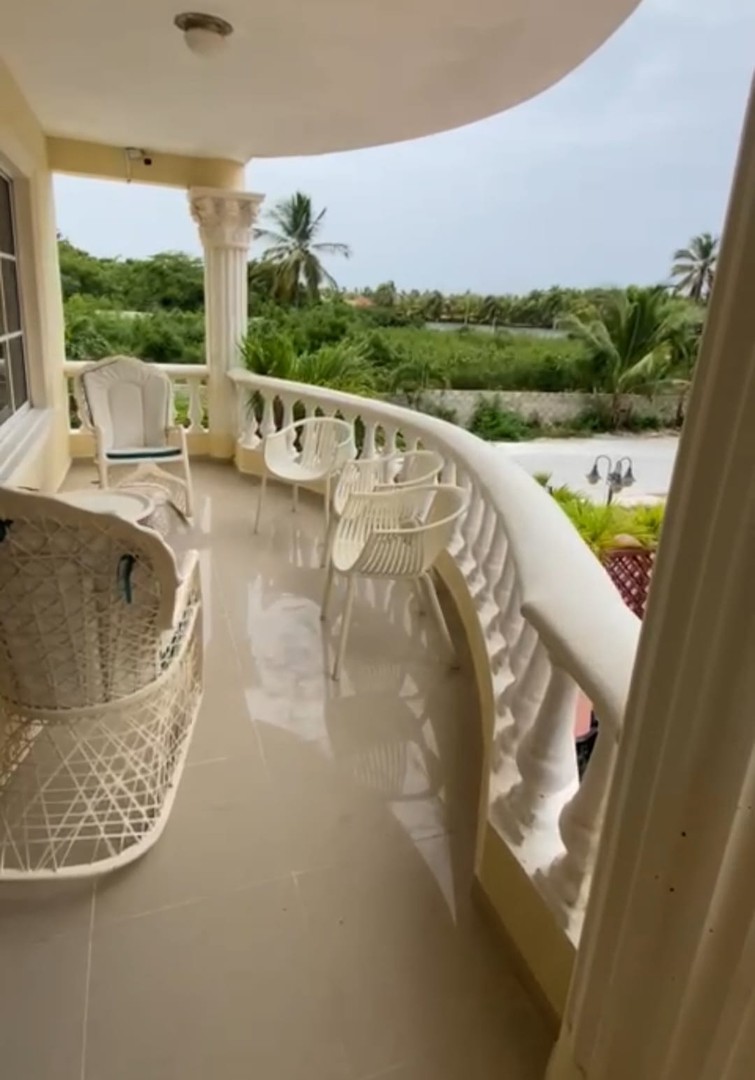 apartamentos - Apt para vivir o Invertir En Bávaro En Apartamento Amueblado Full CODIGO: PD34 3