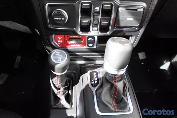 jeepetas y camionetas - Jeep Gladiator Rubicon 9