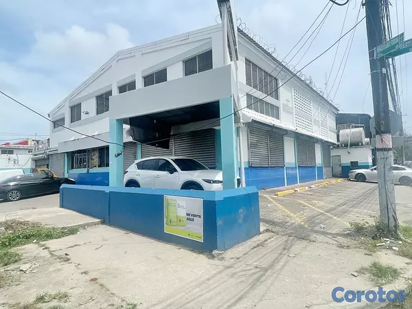 oficinas y locales comerciales - Local Esquinero en Arroyo hondo viejo  9