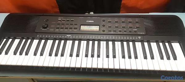 instrumentos musicales - piano Yamaha modelo PSR-E273 de 61 Teclas con su fuente..!! 3