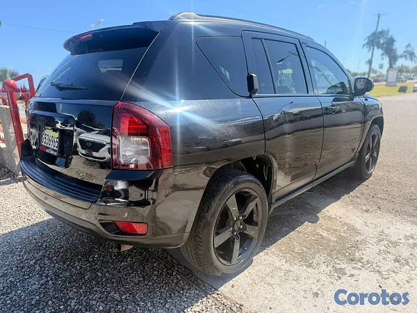 jeepetas y camionetas - Jeep Compass Latitude 2015 4