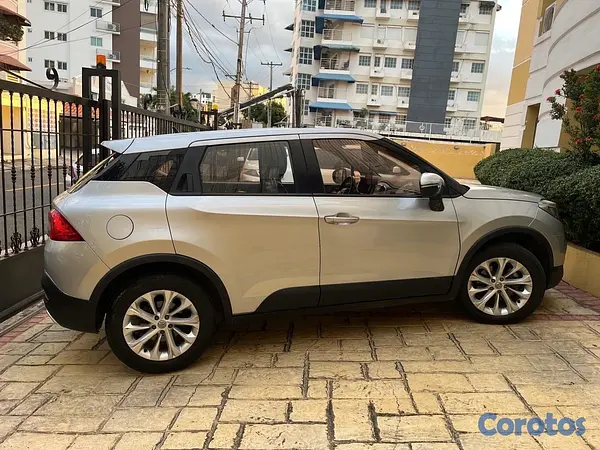 carros - Brilliance V3 Elite 2021 4