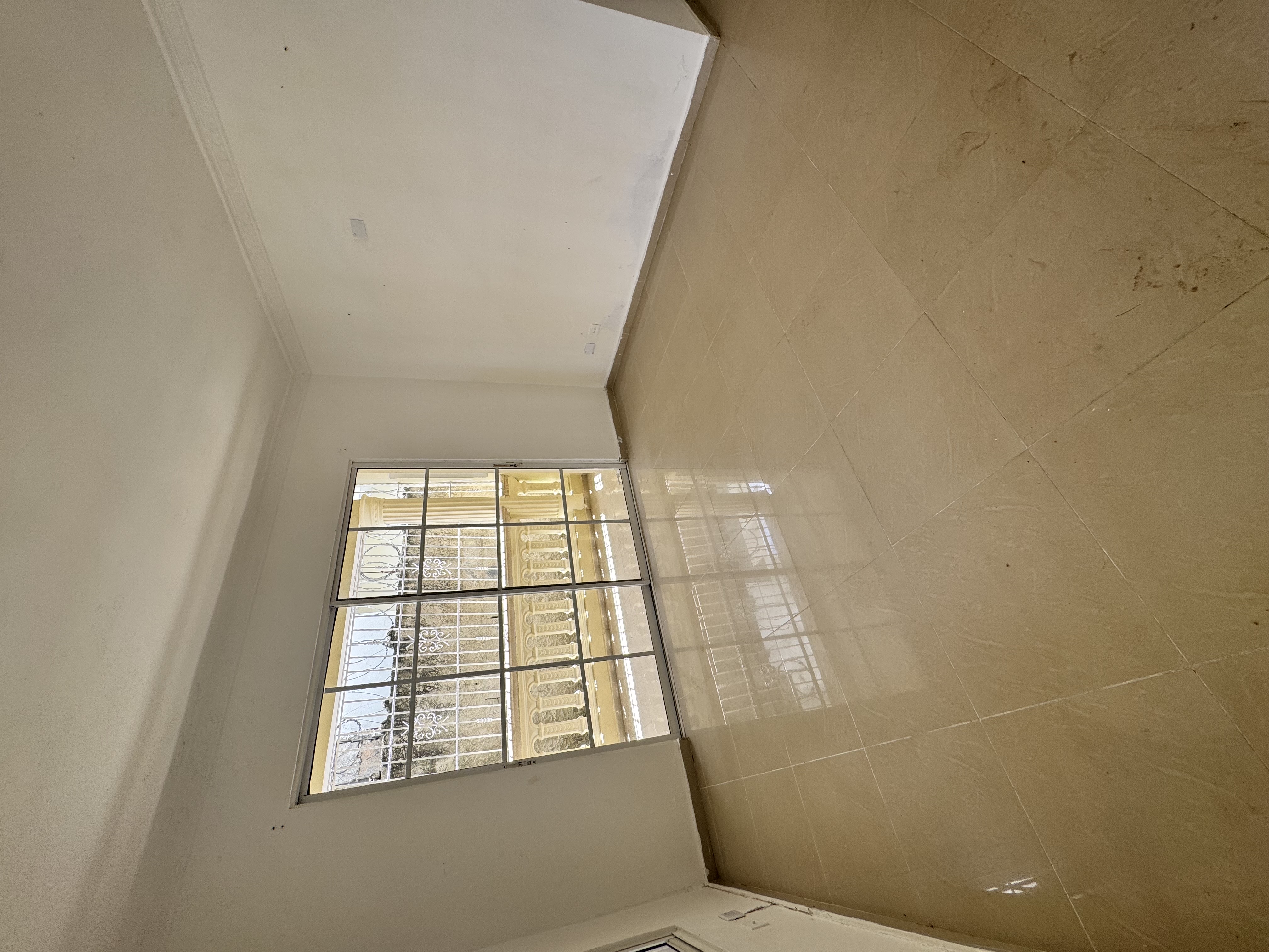 casas - venta de casa en la autopista de san isidro prado oriental Santo Domingo este  5