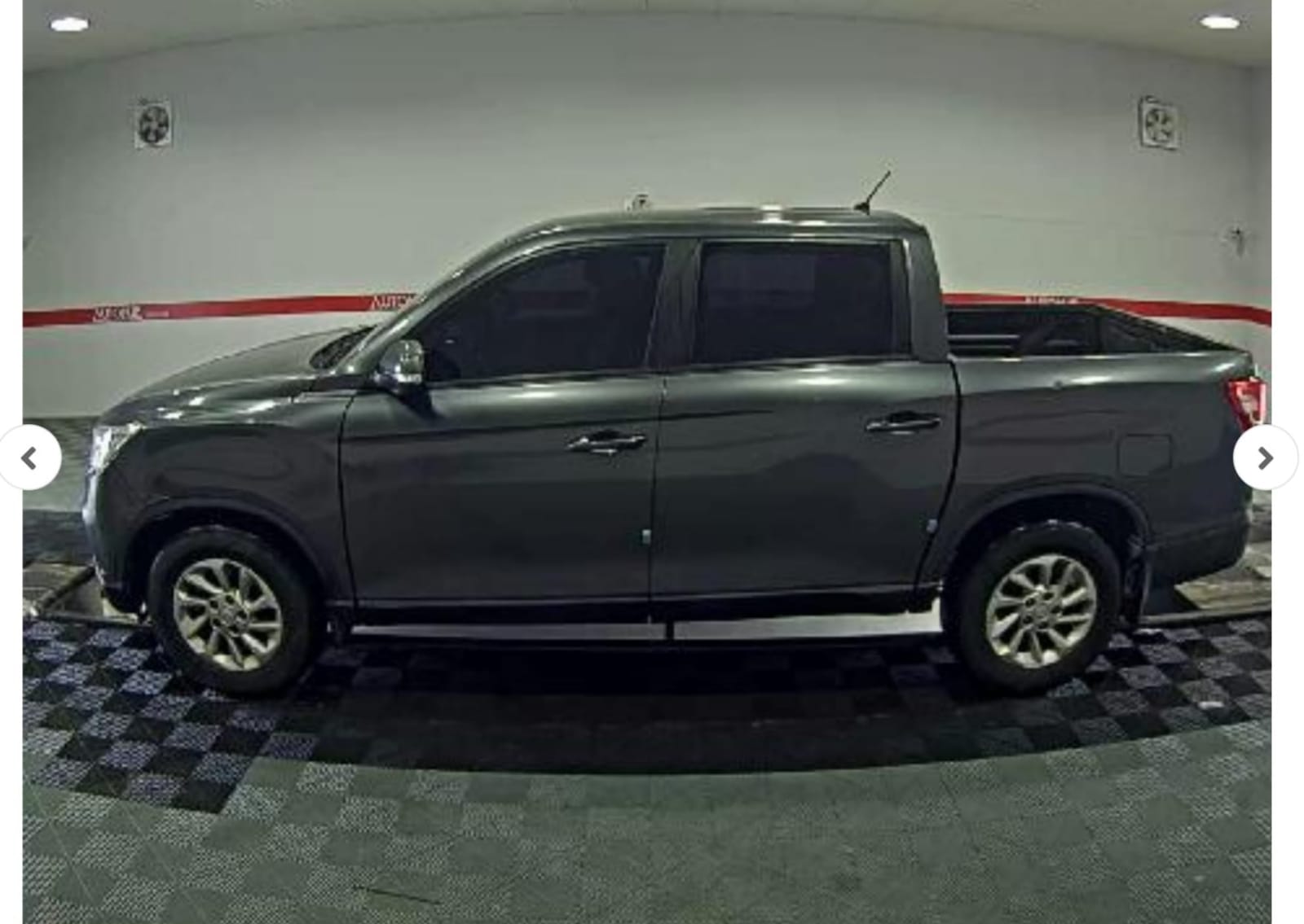 jeepetas y camionetas - KGM REXTON 2021 GRIS OSCURO DIESEL 2