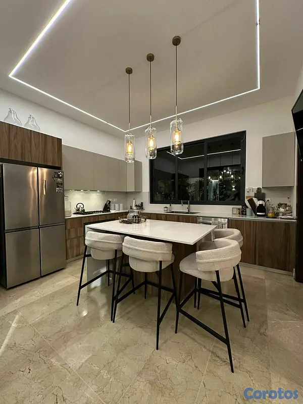 casas - CASA EN VENTA LAS CARMELITAS  5