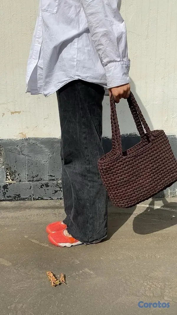 carteras y maletas - Cartera tejida estilo artesanal  4