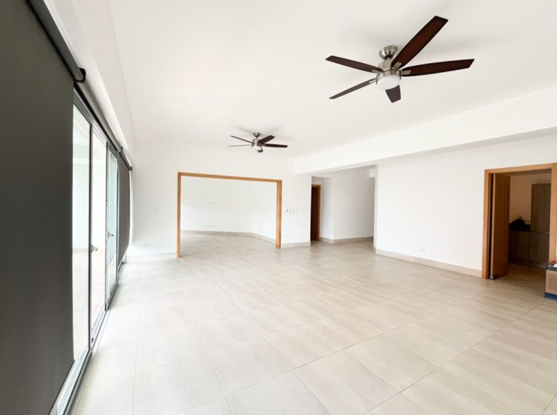 apartamentos - Alquiler de Apartamento Amplio con Linea Blanca en La Esperilla 2