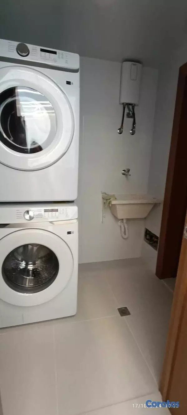 apartamentos - Se Alquila Amplio Apartamento en torre Moderna 6