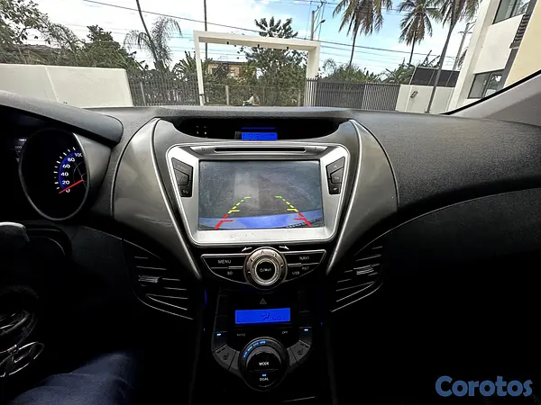 carros - HYUNDAI AVANTE 2014 11