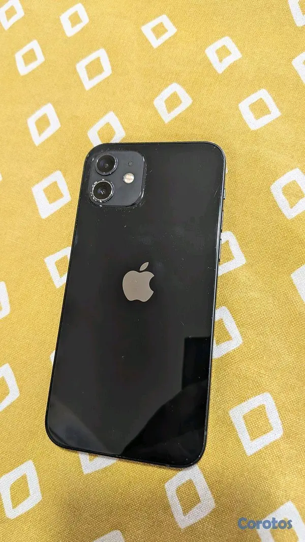 celulares y tabletas - Excelente celular Iphone 12 2