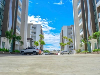 apartamentos - Apartamento con Piscina, Delicado Diseño, 160 Mts2, 3 Habitaciones 0