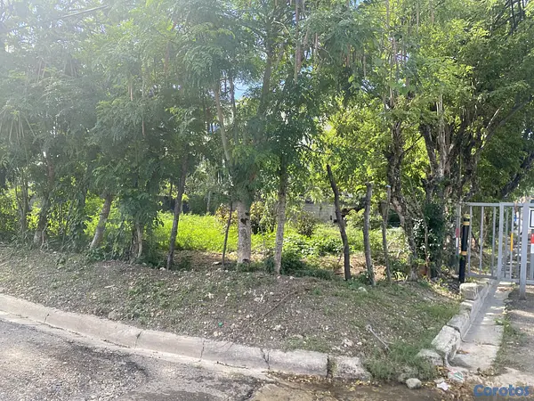 solares y terrenos - solar próximo al malecón de puerto plata  4