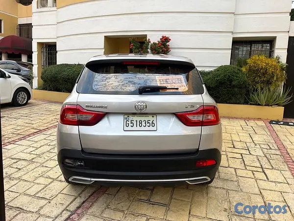 carros - Brilliance V3 Elite 2021 5