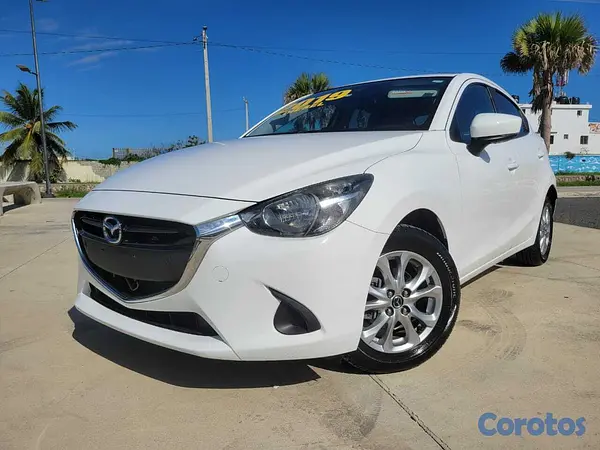 carros - Mazda Demio 2019 6